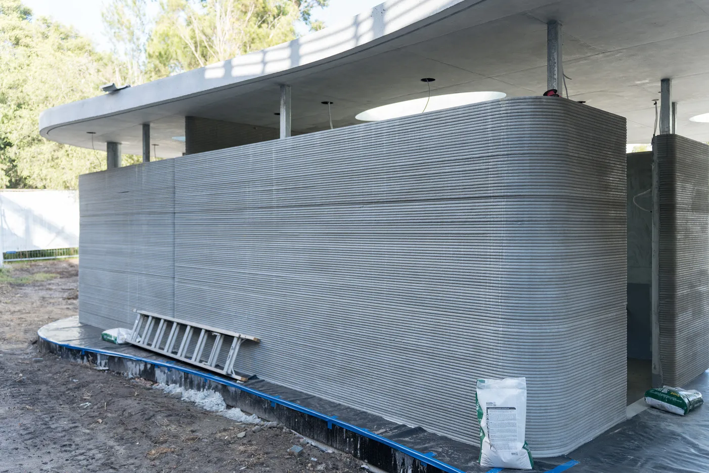Ribbed civic forms